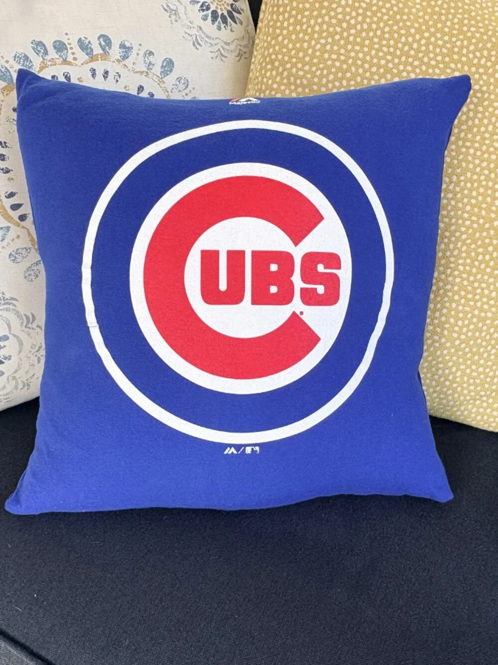 Chicago Cubs MLB baseball handmade retro upcycled t-shirt 16x16 pillow cover